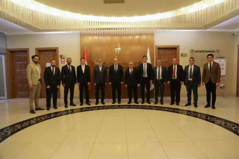 Memduh Büyükkılıç tebrik turunda