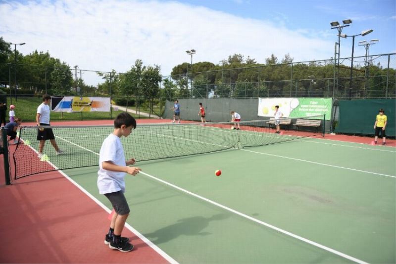 Çanakkale’de yaz spor okulları başladı