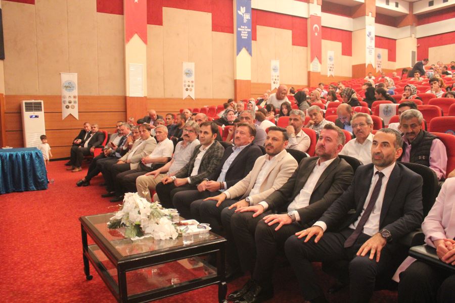 Nevşehirliler siyasette söz sahibi olmak istiyor